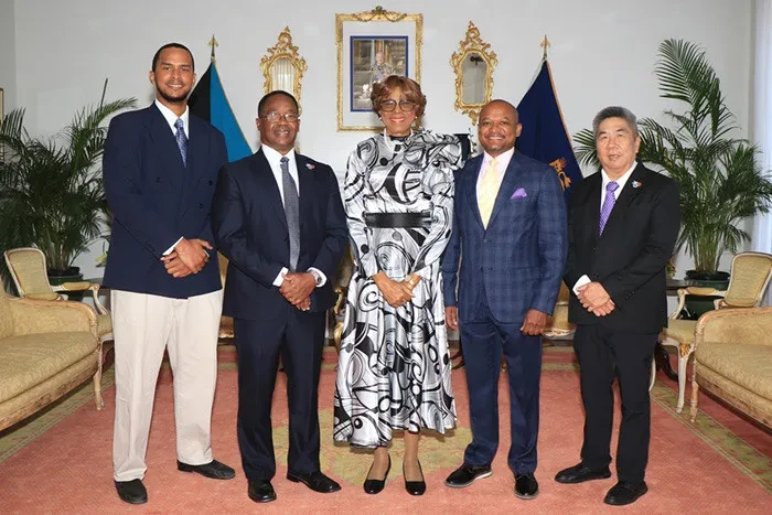 Bahamas China Friendship Association pays a courtesy call on the Governor General