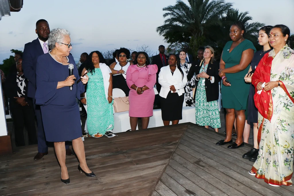 Commonwealth Women Parliamentarians pay a courtesy call on the Governor General