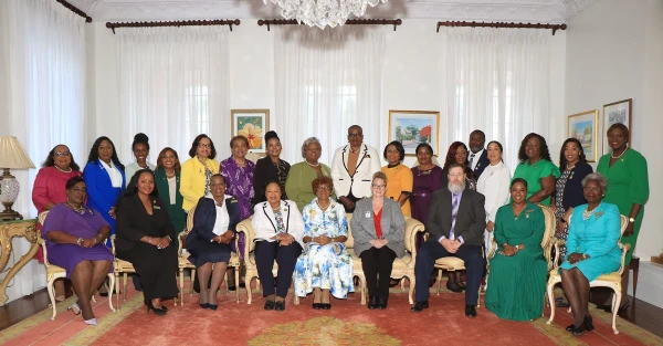 Pilot Club members pay a courtesy call on the Governor General